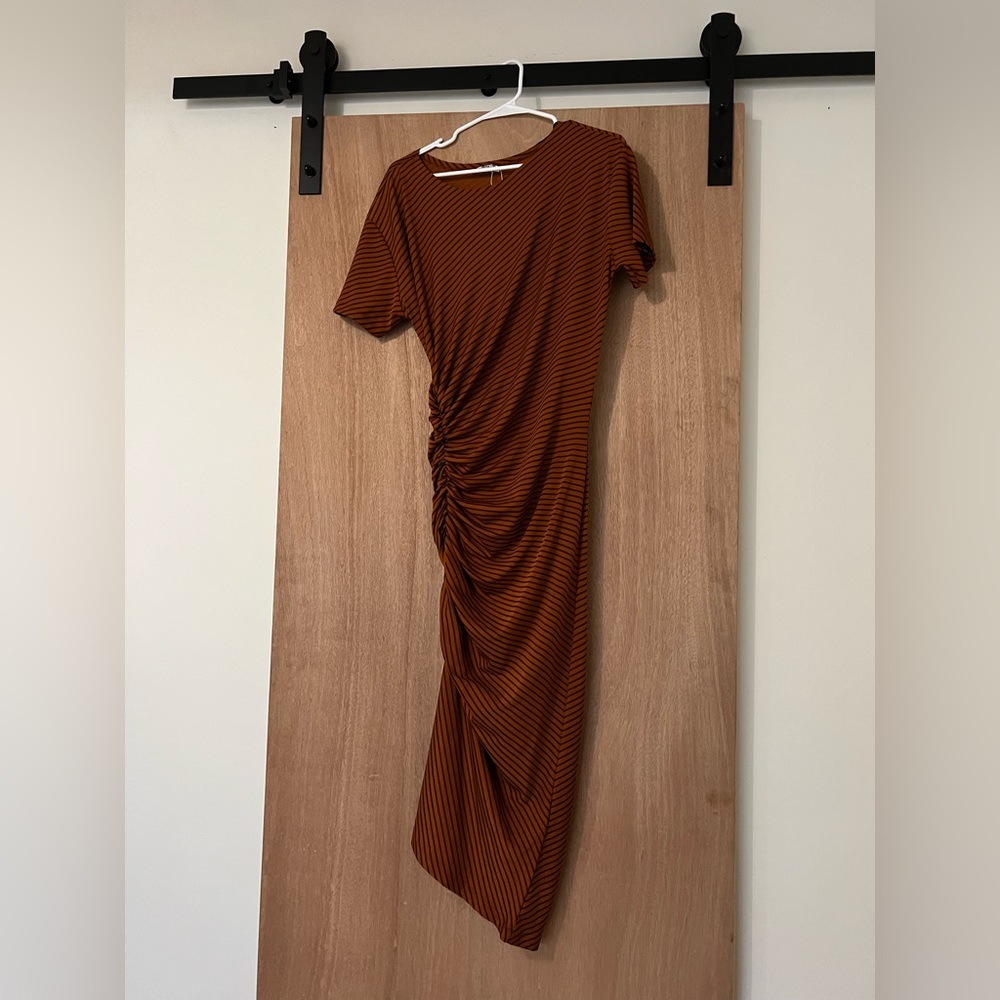 Zara Rust Orange Ruched Dress - Picture 5 of 8